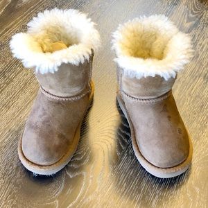 🌟UGG🌟 Ebony boot